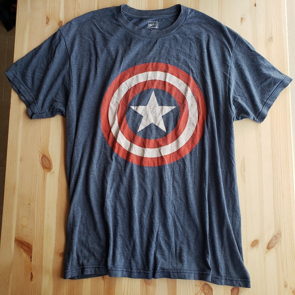 Captain America T-Shirt